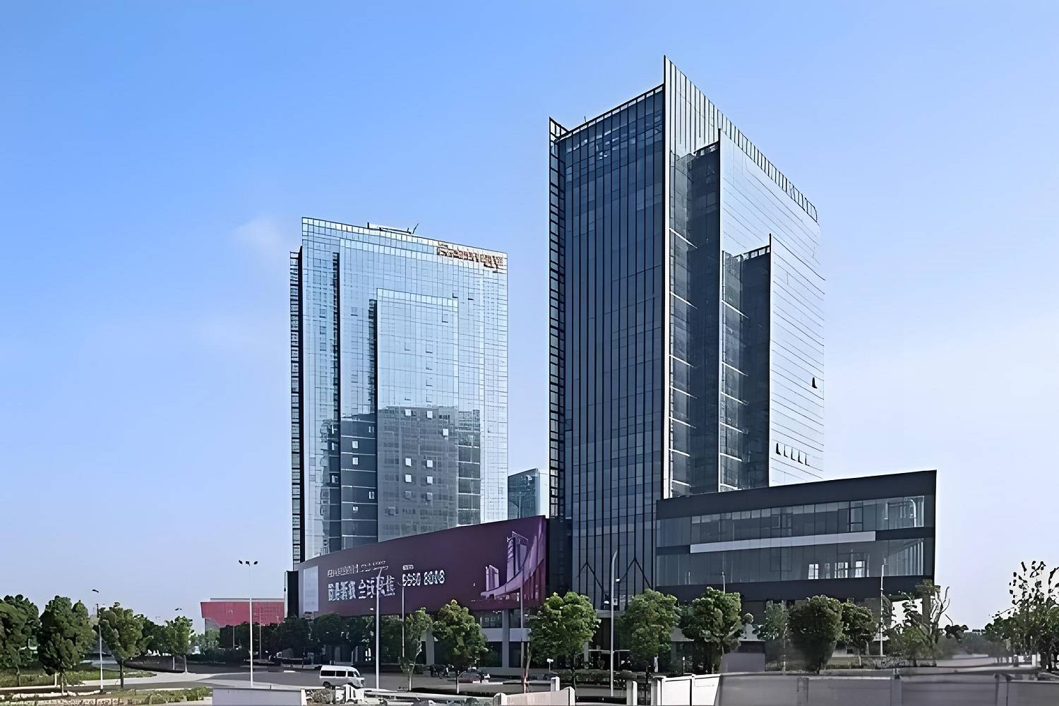 建屋紫金东方